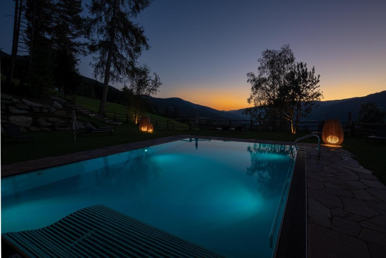 My Arbor - Dolomites Bressanone Exterior foto The swimming pool at the Hotel 7132